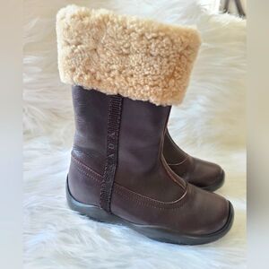 Prada brown leather lined toddler boots